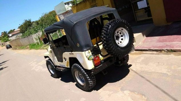 Jeep Willys 1981