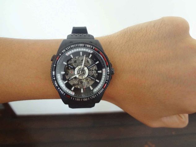 Relógio de Borracha Automático Luxuoso Forsining Preto Esquelético 100