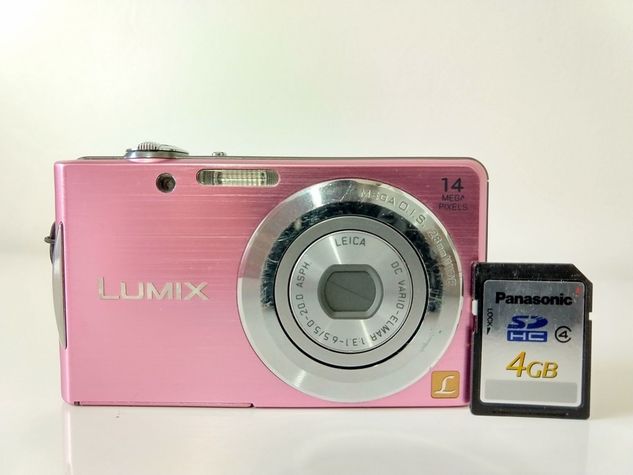 Câmera Fotográfica Digital Panasonic Lumix Dcm-fh2 14 Mega Pixels