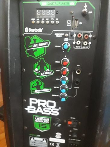 Caixa de Som Pro Bass, Modelo Elevate Lp Potência de Saída (rms) 800 W