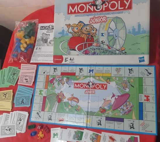 Jogo Monopoly Junior ( Banco Imobiliário Parque de Diversões) Original