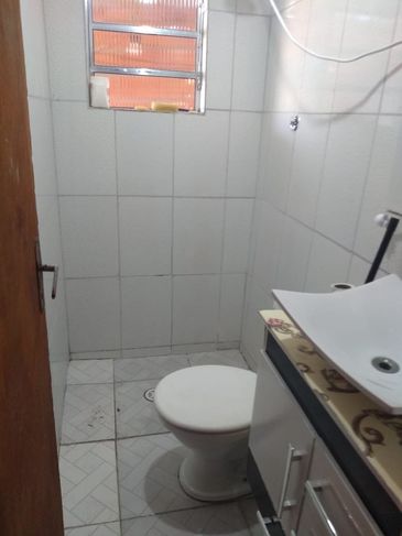 Casa por 70 Mil Dez Minutos para Estação - Francisco Morato - São José