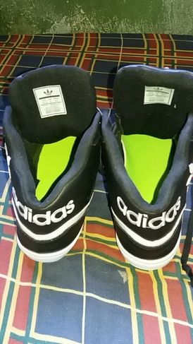 Tênis Adidas Original Tamanho 41