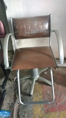 Cadeiras de Cabeleireiro Unissex Hidráulica