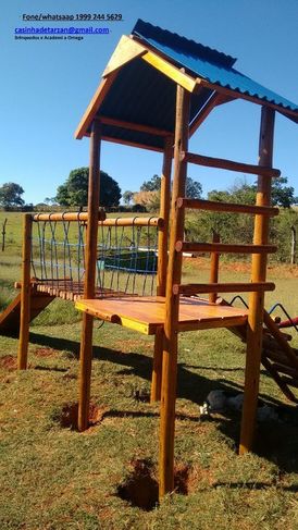 Playground Infantil Casinha de Tarzan com Ponte