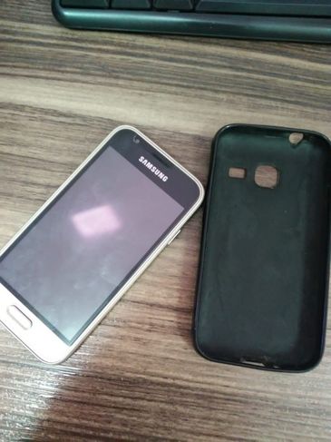 Celular Usado - Samsung Galaxy J1 Mini