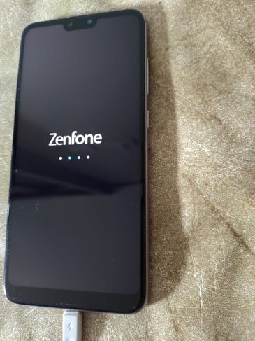 Smartphone Asus Zenfone Shot Plus