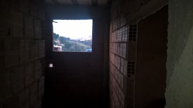 Vendo Casa Só no Tijolo com Laje em Construção R$ 60 Mil em Cachoeiro