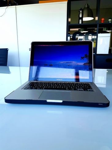 Macbook Pro 13 2.5 Giz I5 480 GB SSD Modelo Europeu