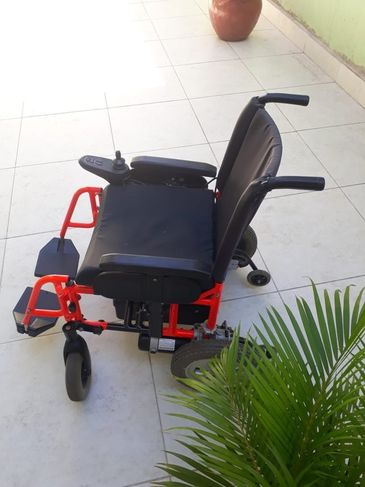 Cadeira de Rodas Motorizada