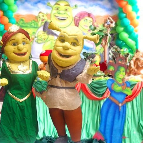 Shrek e Fiona Cover Personagens Vivos