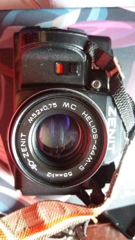 Câmera Zenit, Flash e 21 Filtros