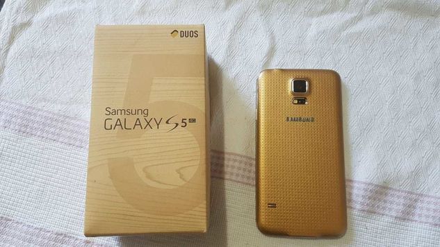 Samsung Galaxy S5 Duos Dourado