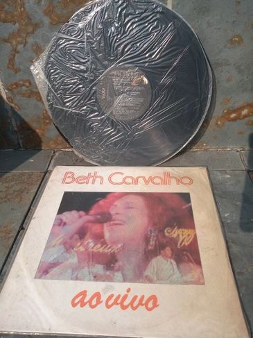 Disco de Vinil Beth Carvalho