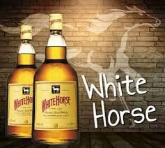Garrafa Whisky White Horse Cavalo Branco 1l
