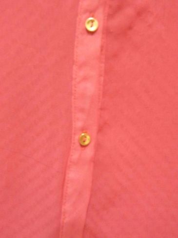 Camisa Rosa com Botões Dourados Nova