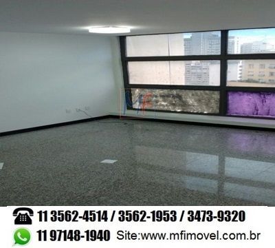 Sala Comercial de 37 m2 para Locação ao Lado do Metrô São Bento