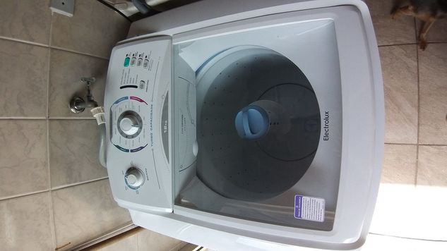 Máquina de Lavar Semi Nova 12kg
