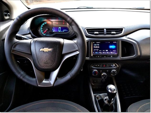 GM Chevrolet Onix Lt 2014 Completo e Impecavel