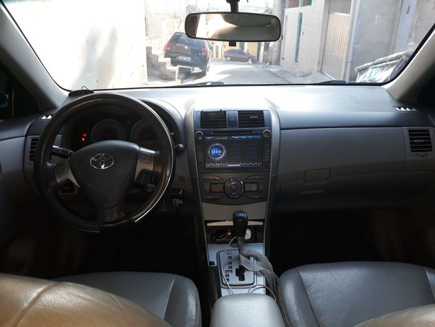 Toyota Corolla Sedan Xei 1.8 16v (flex) (aut) 2010