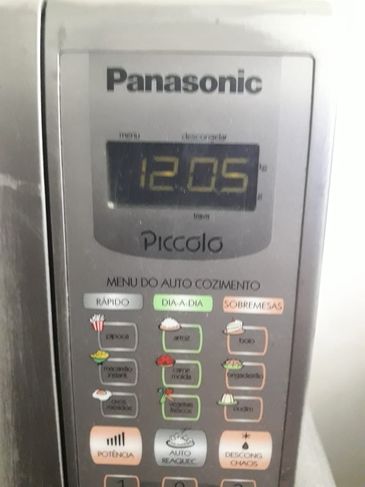 Micro-ondas Panasonic Picollo
