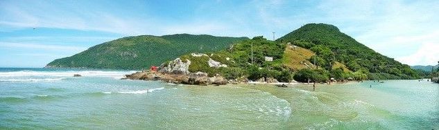 Lindo Terreno na Praia da Armação em Florianópolis