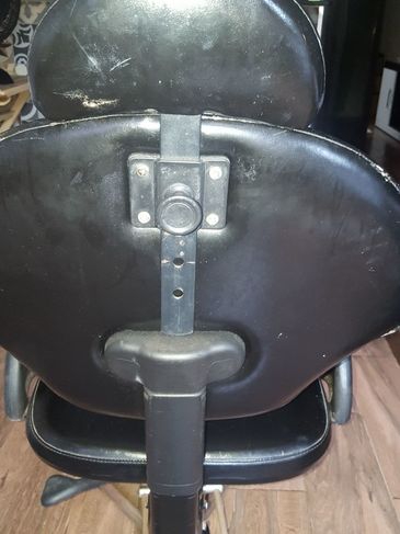 Cadeira Hidráulica e Reclinável Ideal para Corte de Cabelo/depilação