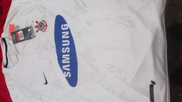 Camisa do Corinthians Autografada por 15 Jogadores em 2006
