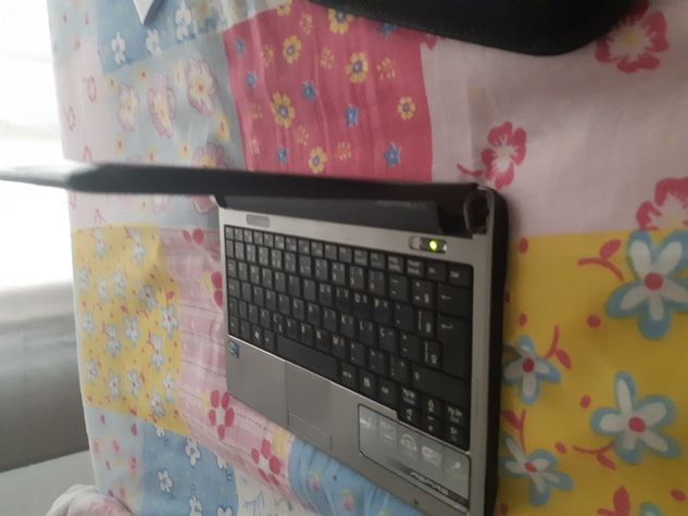 Vendo Netbook