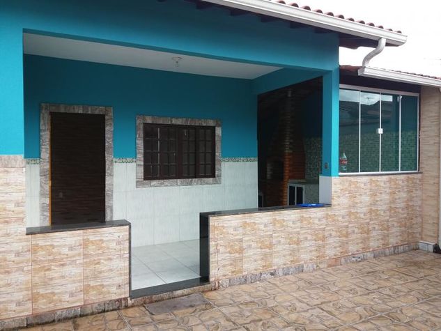 Casa com 2 Dorms em Maricá - Centro por 330 Mil à Venda