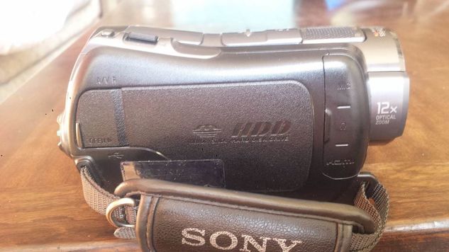 40% Desconto Sony Handycam HDR Sr12 120gb
