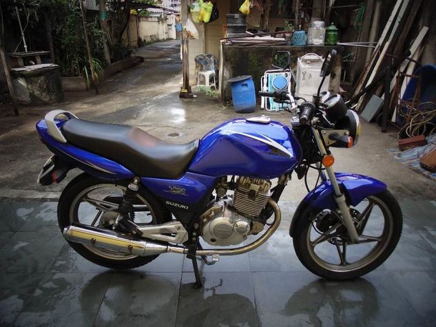 Moto Suzuki EN 125cc