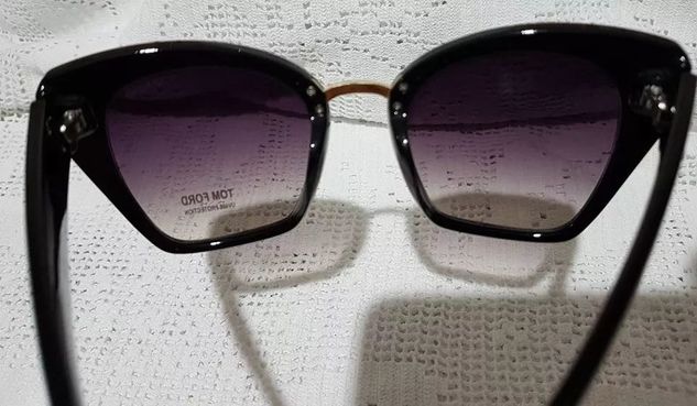 óculos de Sol Feminino Armação Geometrica Tom Ford