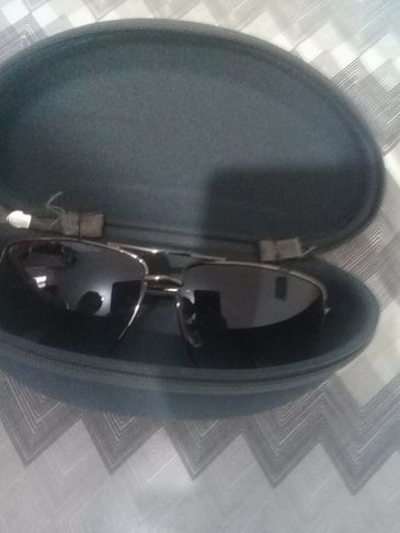 óculos Preto Usado