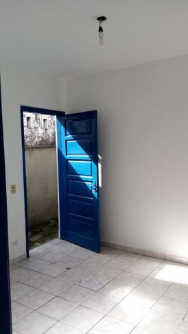 Casa com 1 Dorms em São Paulo - Americanópolis por 900,00 para Alugar