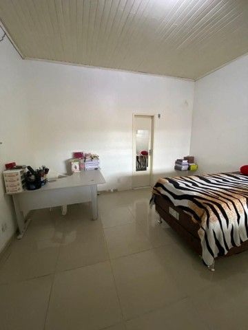 Casa com 2 Dormitórios à Venda, 220 m2 por RS 299.000,00 - Aleixo - Manaus-am
