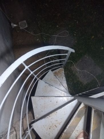 Escada Caracol de Ferro, Fino Acabamento