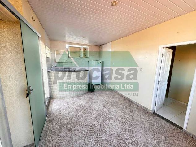 Apartamento com 1 Dormitório para Alugar, 45 m2 por RS 1.000,00-mês - Flores - Manaus-am