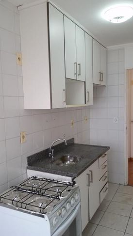 Apartamento com 2 Dorms em São Paulo - Vila Santa Catarina por 320 Mil