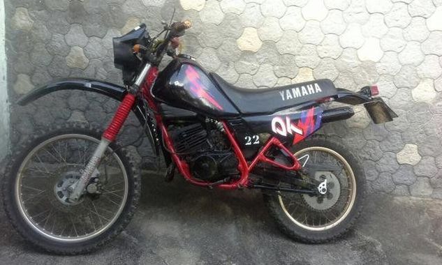 Moto de Trilha Yamaha/dt 180 Z