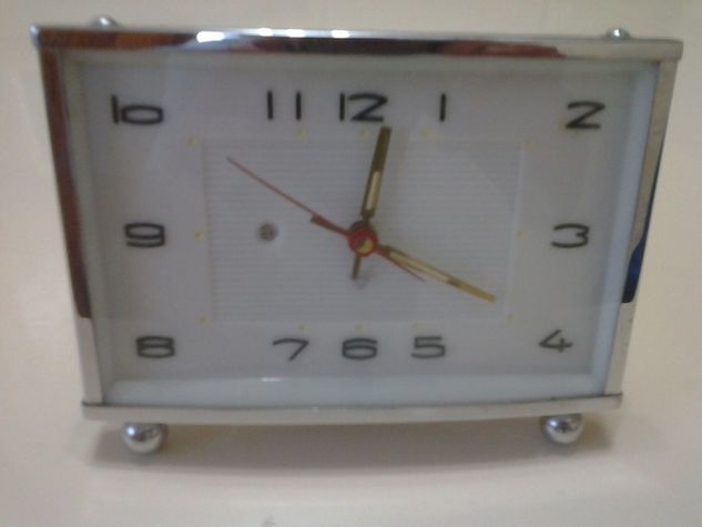Relógio Despertador Antigo Retangular