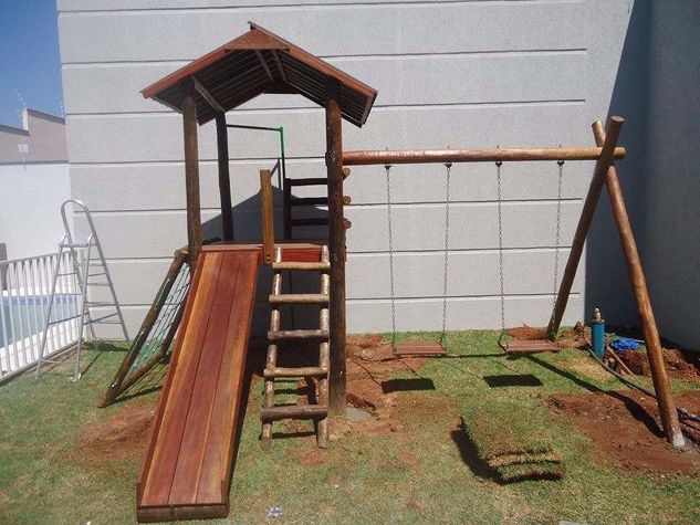 Playground Infantil Casinha de Tarzan de Eucalipto Tratado