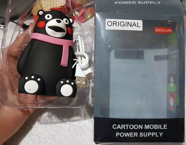 Carregador Portátil Power Supply Emoji Urso Rosa