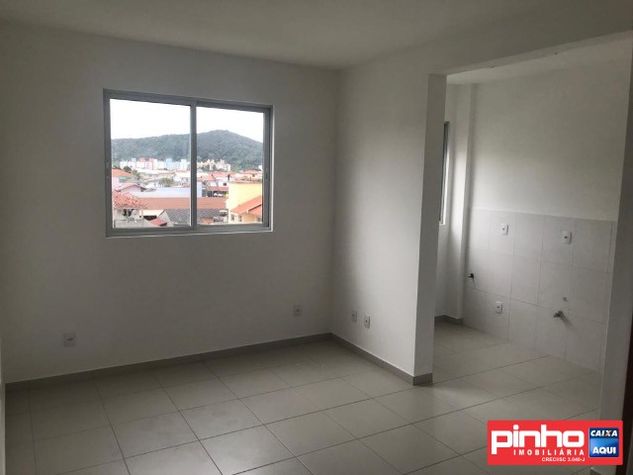 Apartamento de 01 Dormitório para Locação, Bairro Ponte do Imaruim, Palhoça, SC