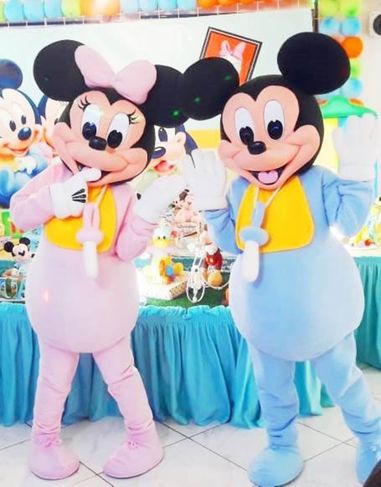 Mickey e Minnie Baby Cha Revelacao Personagens Vivos Cover