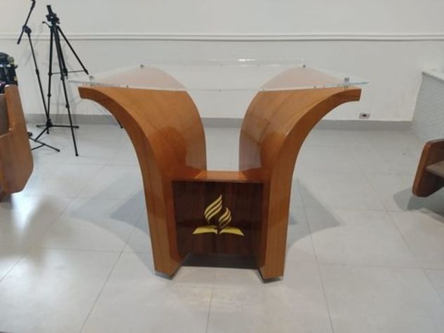 Púlpito de Madeira Modelo- Thiago para Igrejas e Capelas