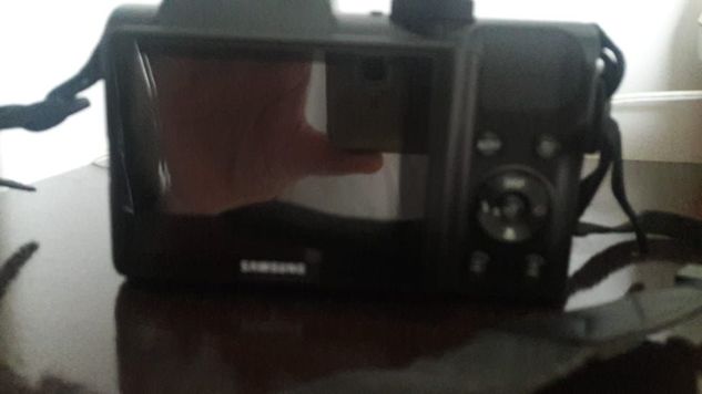 Câmera Samsung Wb100