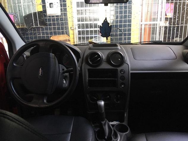 Ford Fiesta Hatch 1.0 (flex) 2013