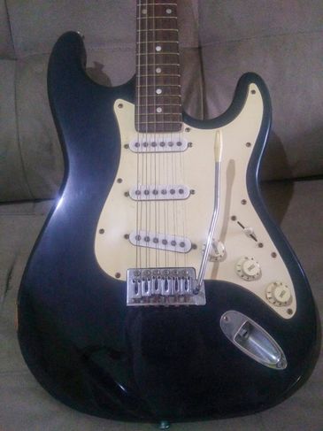Guitarra Memphis Strato Mg32 Preta