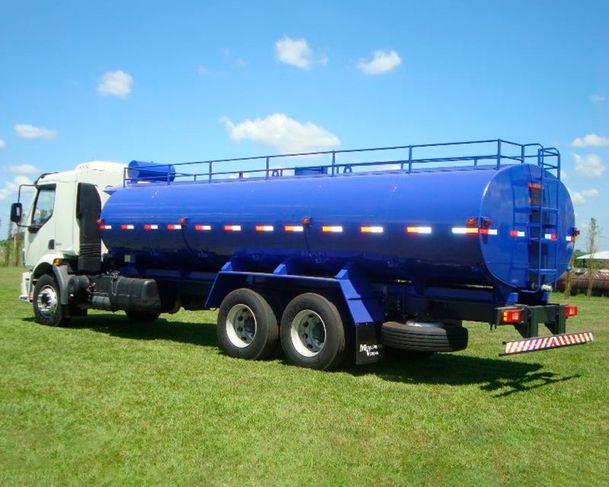 Caminhão Pipa Transporte de água Potavél